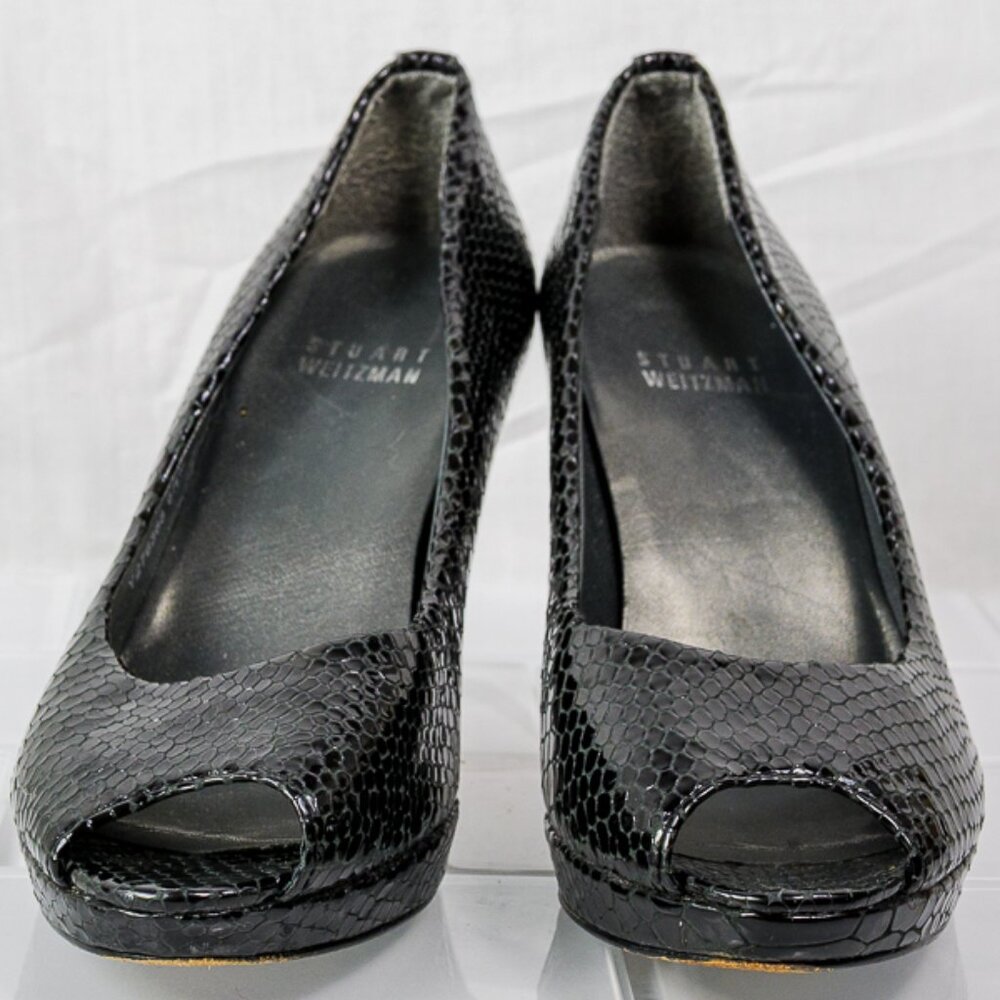 Stuart Weitzman 61/2 M, 3 In Heel, Reptile Look P… - image 1